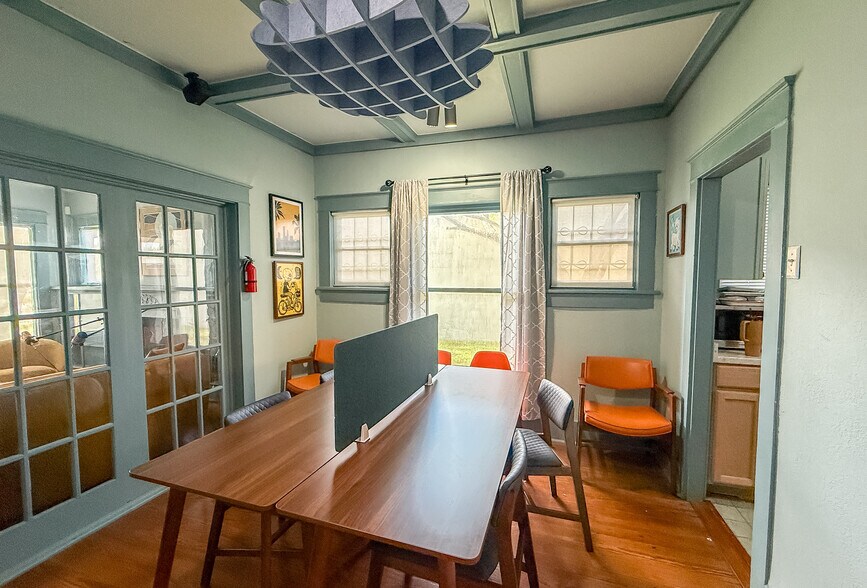 More Photos Of 1116 Santa Fe St, Corpus Christi Coworking Space