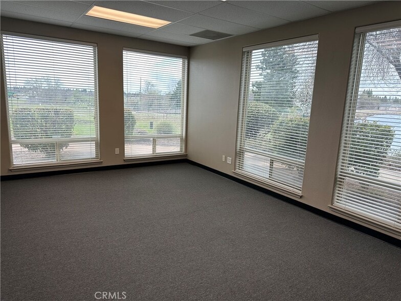More Photos Of 2580 Sierra Sunrise Ter, Chico Office For Lease