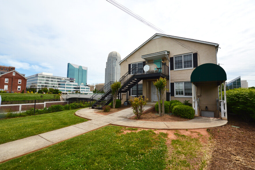 Primary Photo Of 138 S Cherry St, Winston-Salem Office For Lease