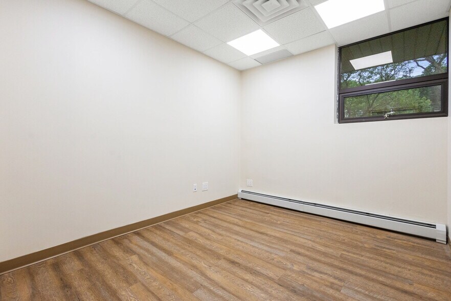 More Photos Of 311 N Midland Ave, Nyack Medical For Lease