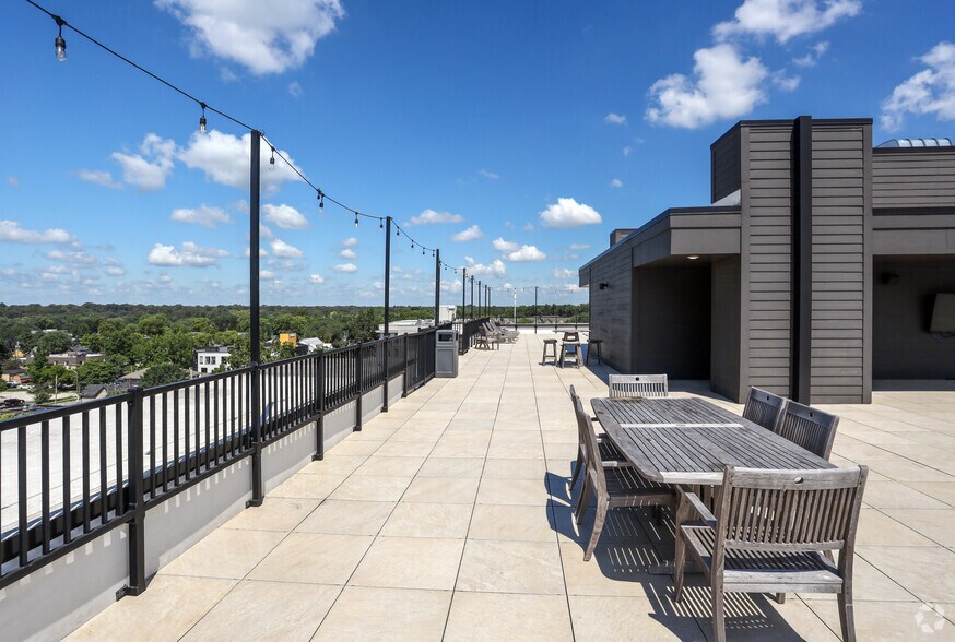 More Photos Of 6311 E Westfield Blvd, Indianapolis Apartments For Lease