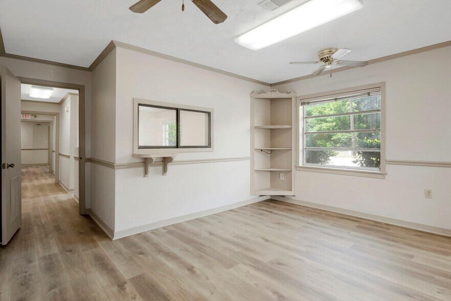 More Photos Of 5603 Stewart St, Milton Medical For Sale