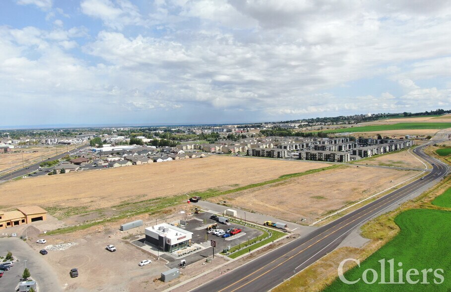 More Photos Of Yellowstone Highway, Rexburg Freestanding For Lease