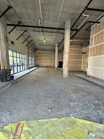 More Photos Of 229 S Delaware St, Indianapolis Unknown For Lease