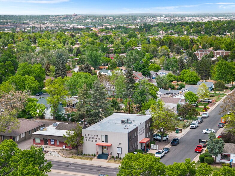 More Photos Of 709 W Littleton Blvd, Littleton Office For Sale