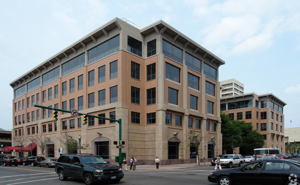 More Photos Of 250 S Clinton St, Syracuse Office For Sale