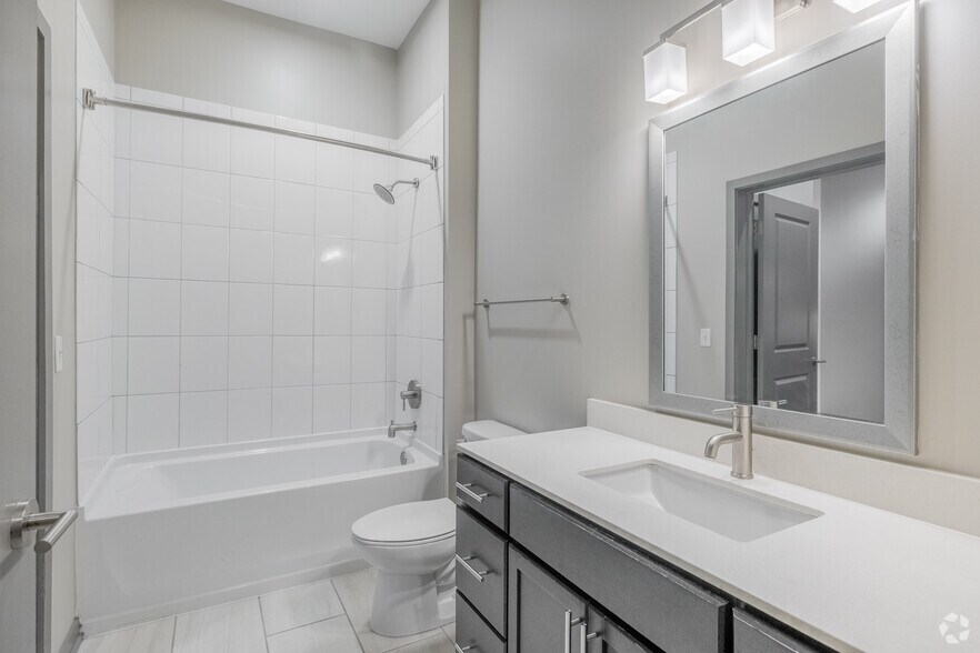 More Photos Of 120 S 5th St, Nashville Apartments For Lease