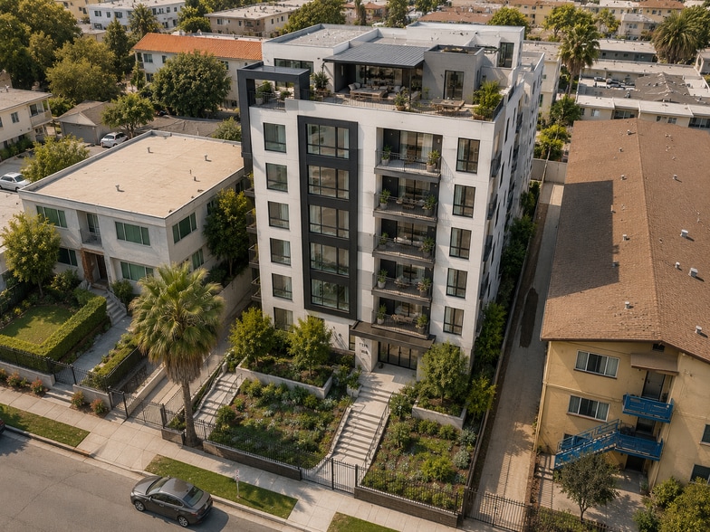 More Photos Of 426 S Catalina St, Los Angeles Apartments For Sale
