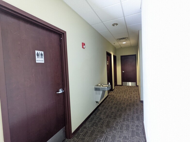 More Photos Of 265 Tanglewood Ln, Silverthorne Medical For Sale
