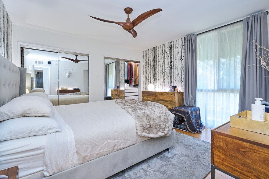 More Photos Of 540 N Orlando Ave, Los Angeles Apartments For Sale