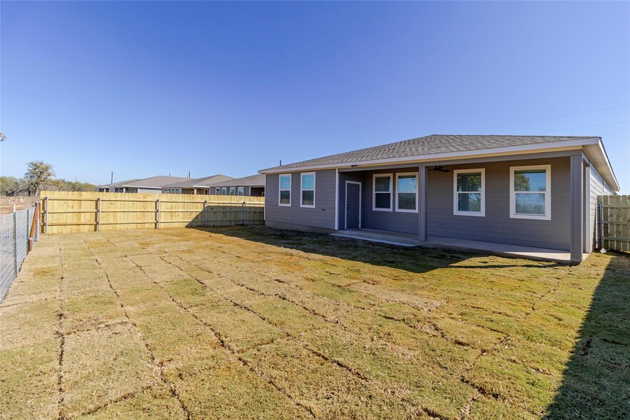 More Photos Of 303 Bobs Trl, Bastrop Land For Sale