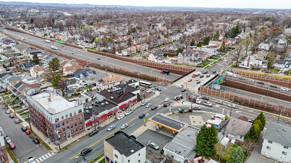 More Photos Of 9-11 Ridge Rd, Lyndhurst Freestanding For Lease