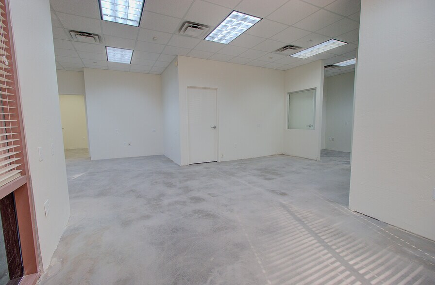 More Photos Of 1830 S Alma School Rd, Mesa Office For Lease