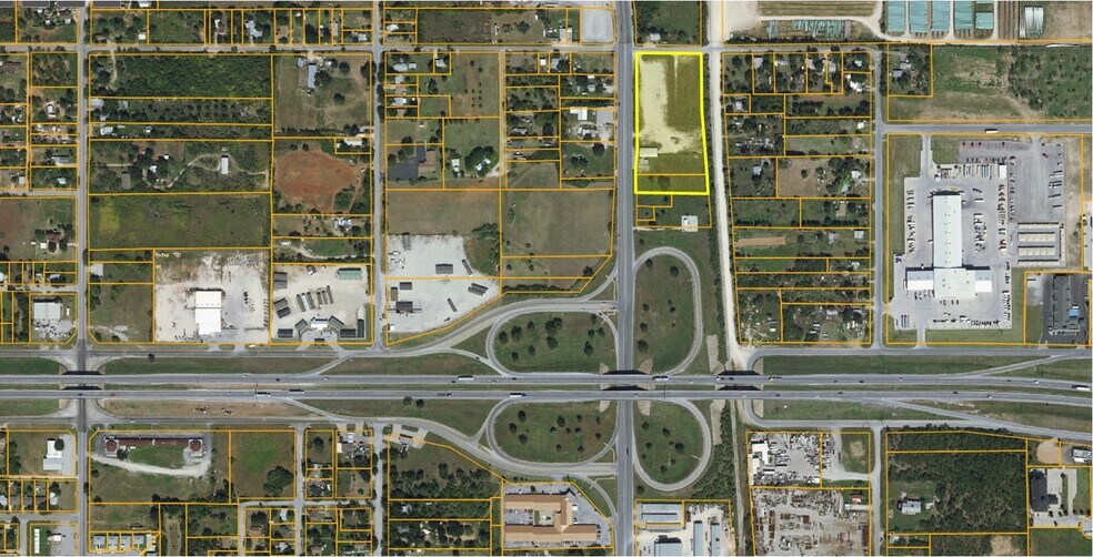 More Photos Of 3535 Pine St, Abilene Warehouse For Sale