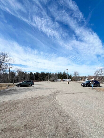 More Photos Of 170 Pleasant St, Rockland Office For Sale