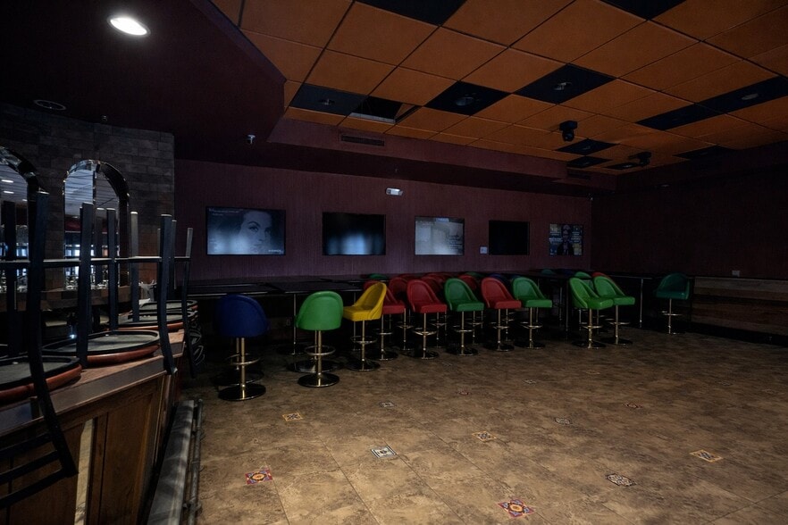 More Photos Of 1510 Bengal Dr, El Paso Storefront Retail Office For Lease