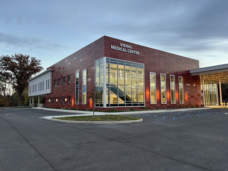 More Photos Of 1425 E Glendale Blvd., Valparaiso Healthcare For Lease