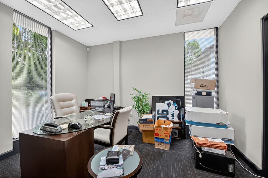 More Photos Of 412 St Marys St, Raleigh Office For Sale