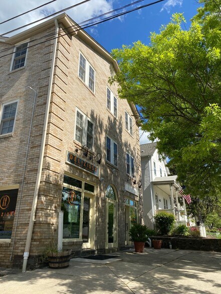 More Photos Of 201-205 Witherspoon St, Princeton Office Residential For Lease