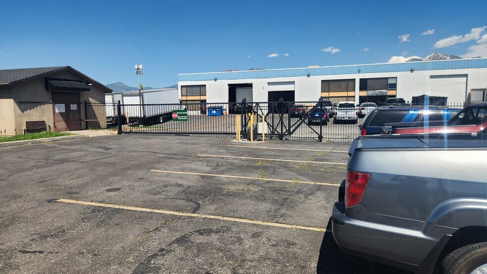 More Photos Of 380 W 7200 S, Midvale Hotel For Lease