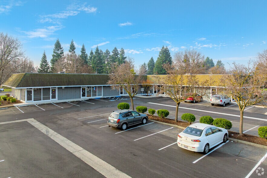 More Photos Of 2950 Beacon Blvd, West Sacramento Medical For Lease