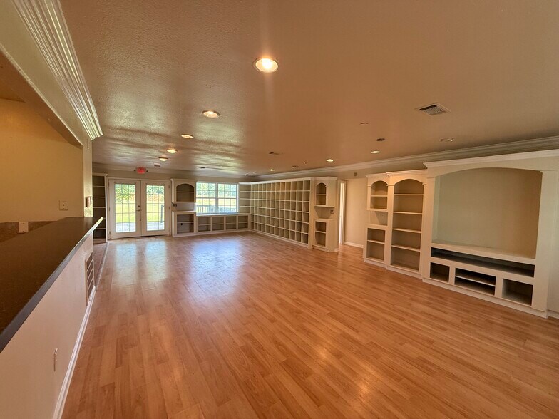 More Photos Of 16160 Porter Ln, Porter Land For Lease