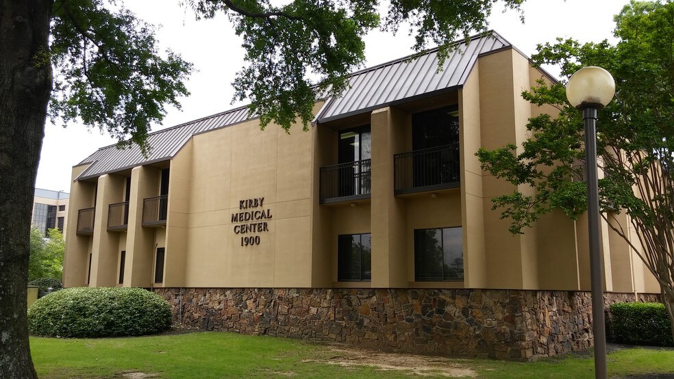 More Photos Of 1900 Kirby Pky, Germantown Medical For Sale