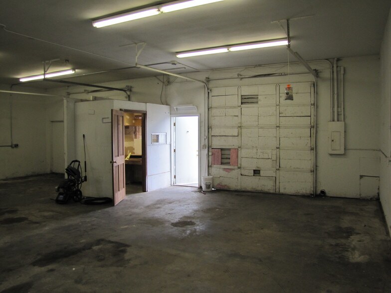 More Photos Of 42 Elwha Rd, Port Angeles Warehouse For Sale