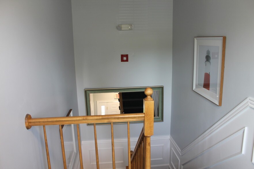 More Photos Of 285 Littleton Rd, Westford Office Residential For Sale