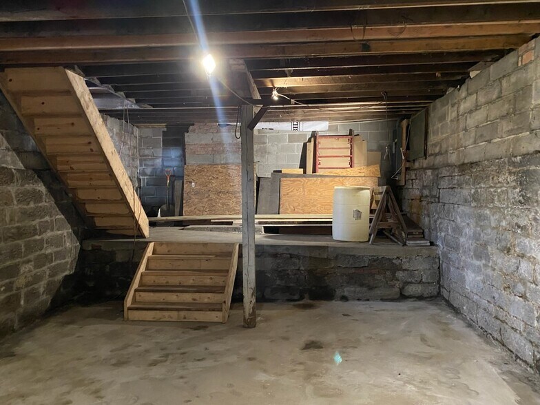 More Photos Of 5718 Lorain Ave, Cleveland Storefront Retail Office For Sale