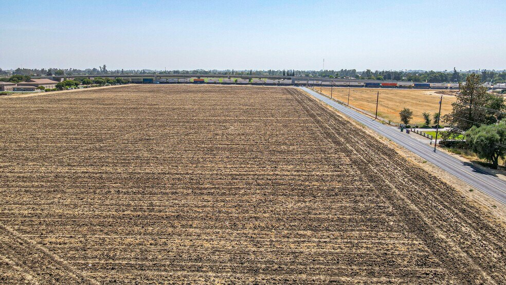 More Photos Of 41 Acres Stretch, McKee & Santa Fe, Merced Land For Sale