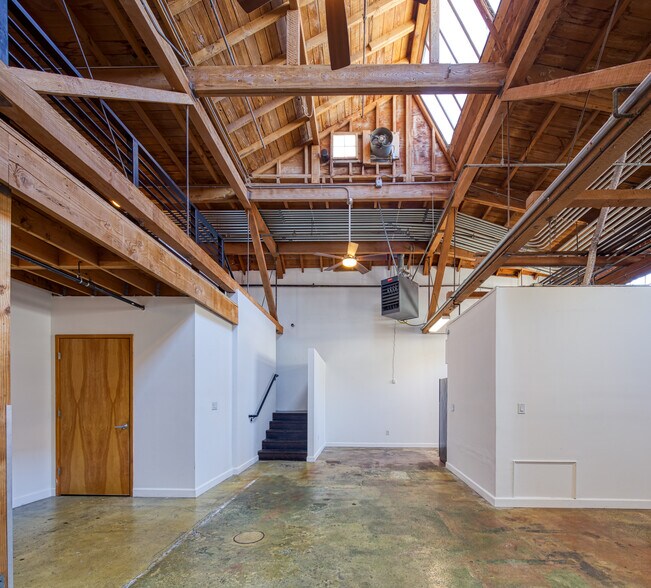 More Photos Of 1148 E 18th St, Oakland Apartments For Sale