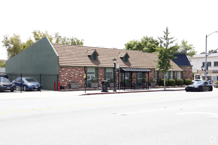More Photos Of 400-406 N Maclay Ave, San Fernando Medical For Sale