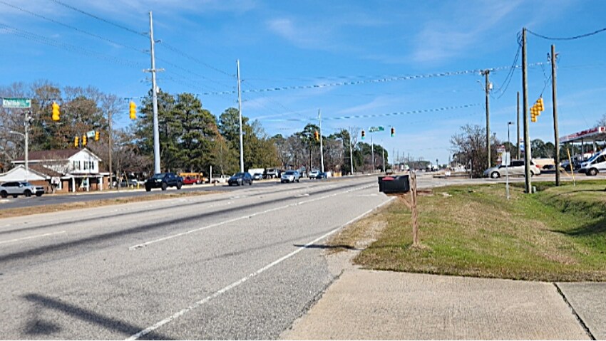 More Photos Of 7117 Raeford Rd, Fayetteville Freestanding For Lease