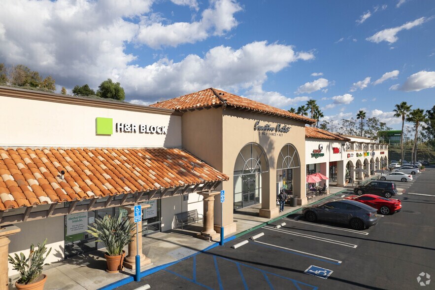 More Photos Of 26731-26771 Portola Pky, Foothill Ranch Unknown For Lease