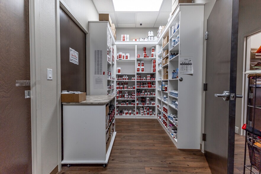 More Photos Of 809 County Road 466, Lady Lake Medical For Sale