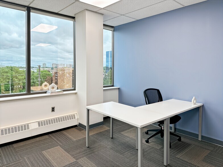 More Photos Of 7100 Woodbine Ave, Markham Coworking Space