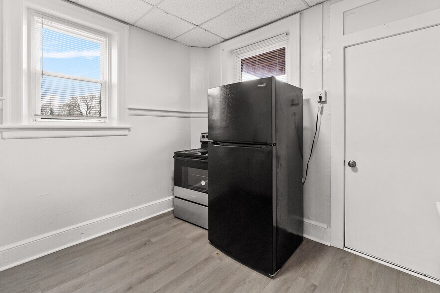 More Photos Of 136 Broadway, Hagerstown Apartments For Sale