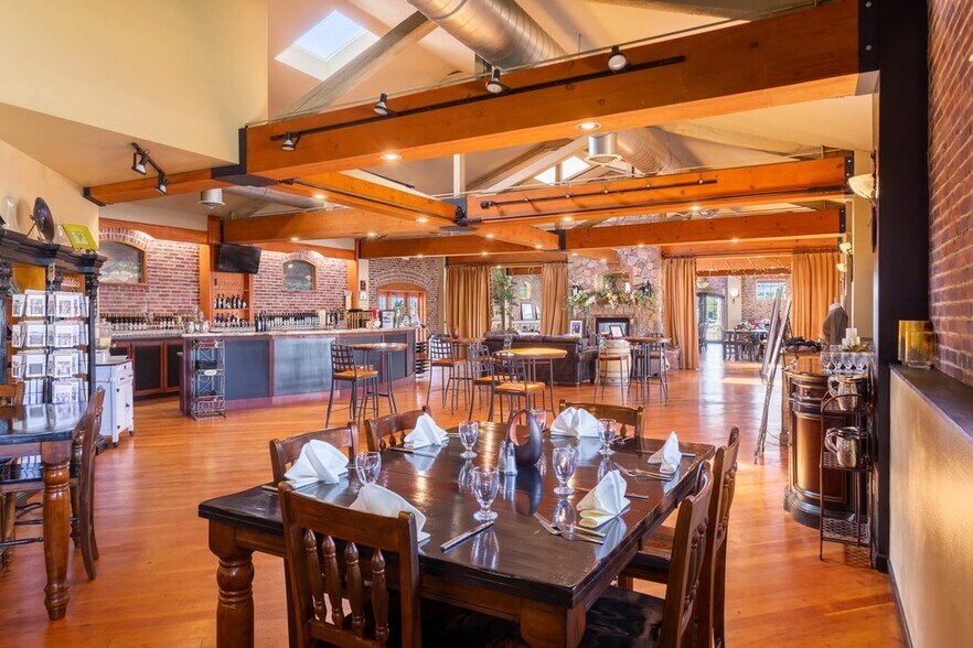 More Photos Of 1 Vineyard Way, Wenatchee Winery Vineyard For Sale