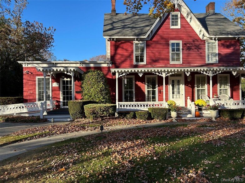 More Photos Of 247 Main St, Center Moriches Medical For Sale