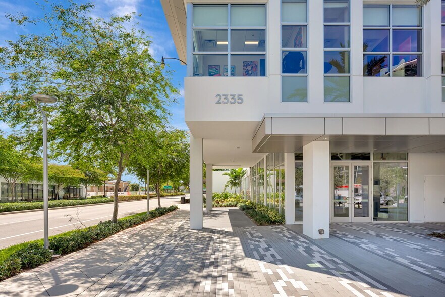 More Photos Of 2335 E Atlantic Blvd, Pompano Beach Coworking Space