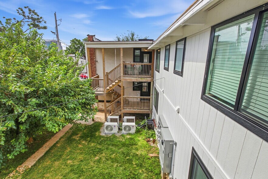More Photos Of 4335 Mercier St, Kansas City Multifamily For Sale