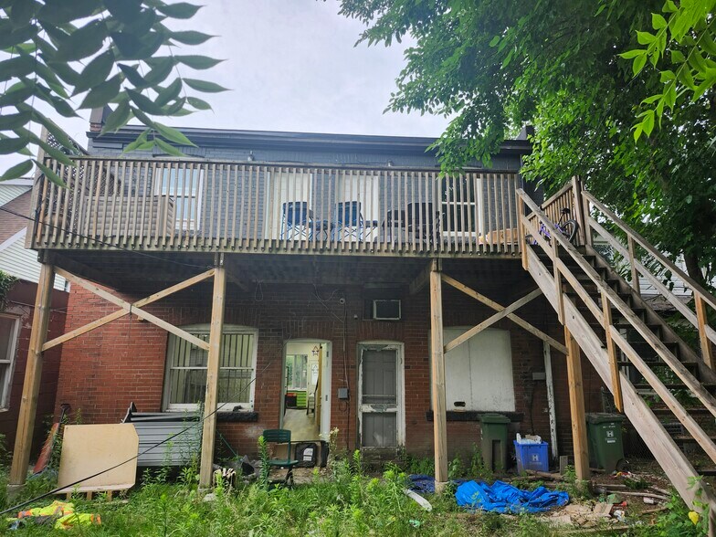 More Photos Of 1499 Main St E, Hamilton Storefront Retail Residential For Sale