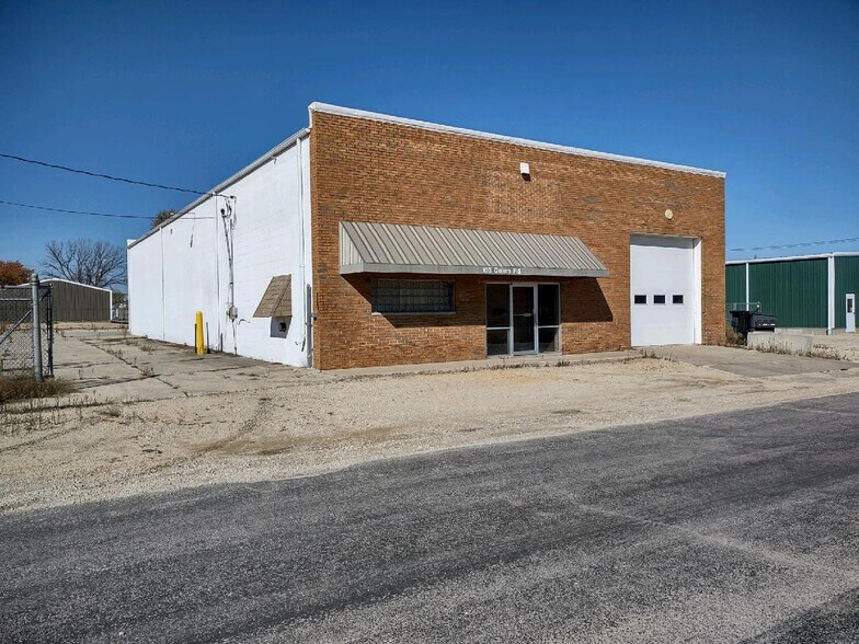 Primary Photo Of 103 Quarry Rd, Rochelle Warehouse For Sale