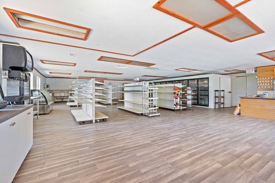 More Photos Of 30025 Yosemite Blvd, La Grange General Retail For Sale