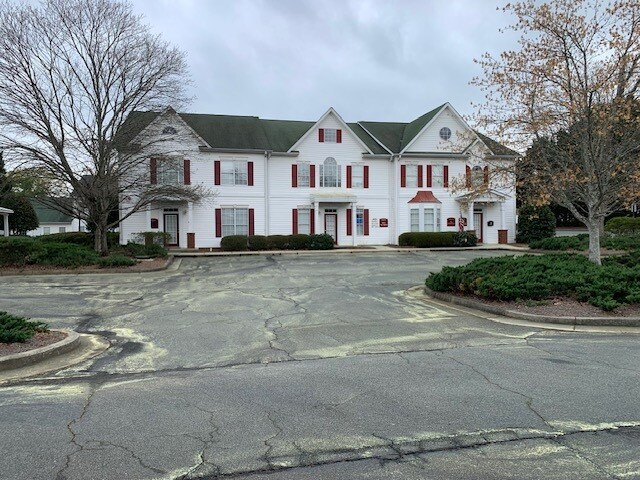 More Photos Of 701 Whitlock Ave SW, Marietta Office Residential For Lease