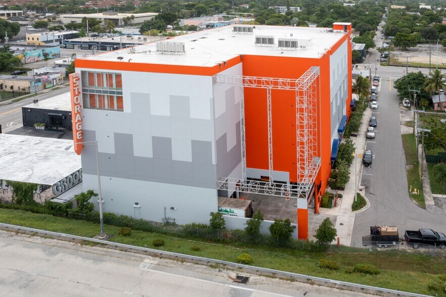 Primary Photo Of 650-660 NW 30th St, Miami Self Storage For Lease