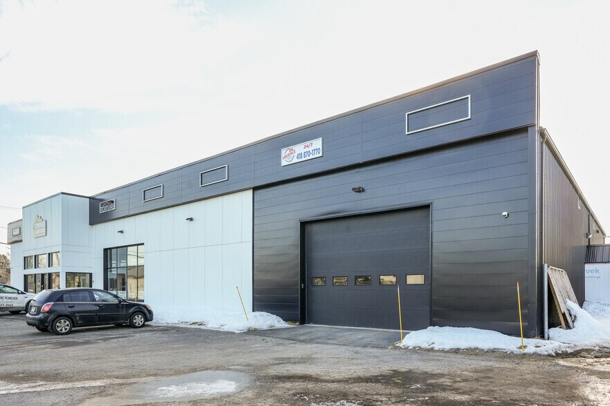 More Photos Of 423 Rte 138, Saint-augustin-de-desmaures General Retail For Sale