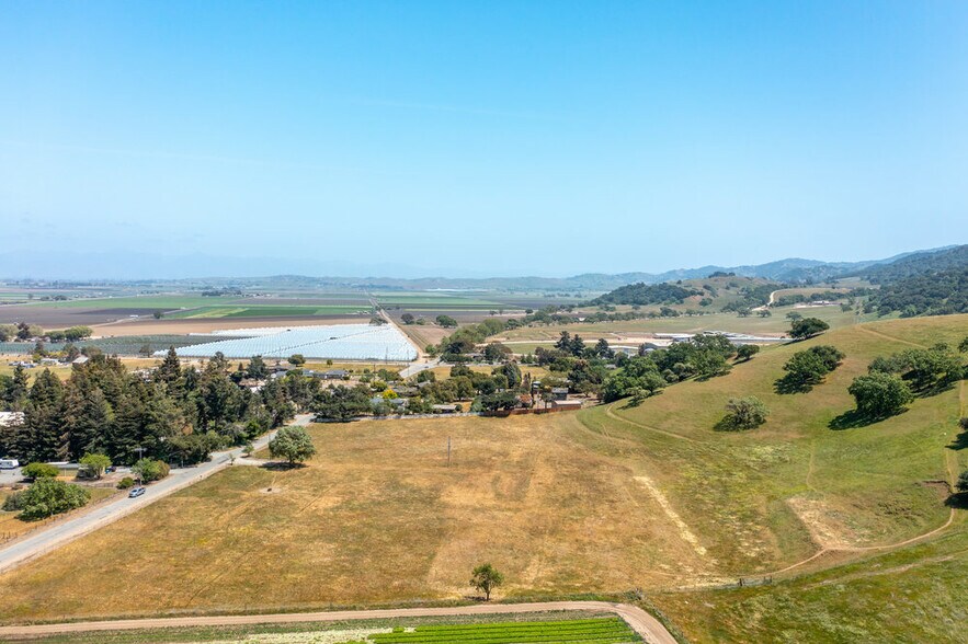 More Photos Of 333 Mission Vineyard, San Juan Bautista Land For Sale