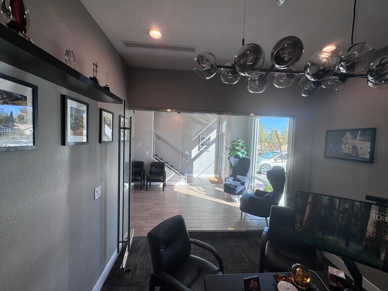 More Photos Of 7336 W Post Rd, Las Vegas Loft Creative Space For Lease